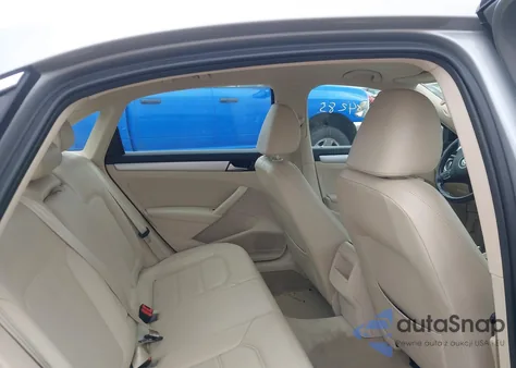 2012 Volkswagen Passat 2.5L Se from USA, damaged, VIN 1VWBH7A33CC072913